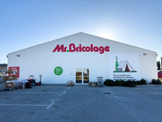 Réalisation Locabri pour Mr Bricolage